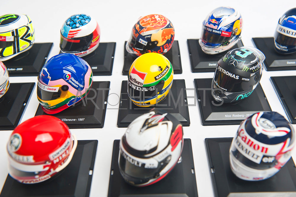 10 (Zehn) Mini 1:5 Maßstab Replikat Helm