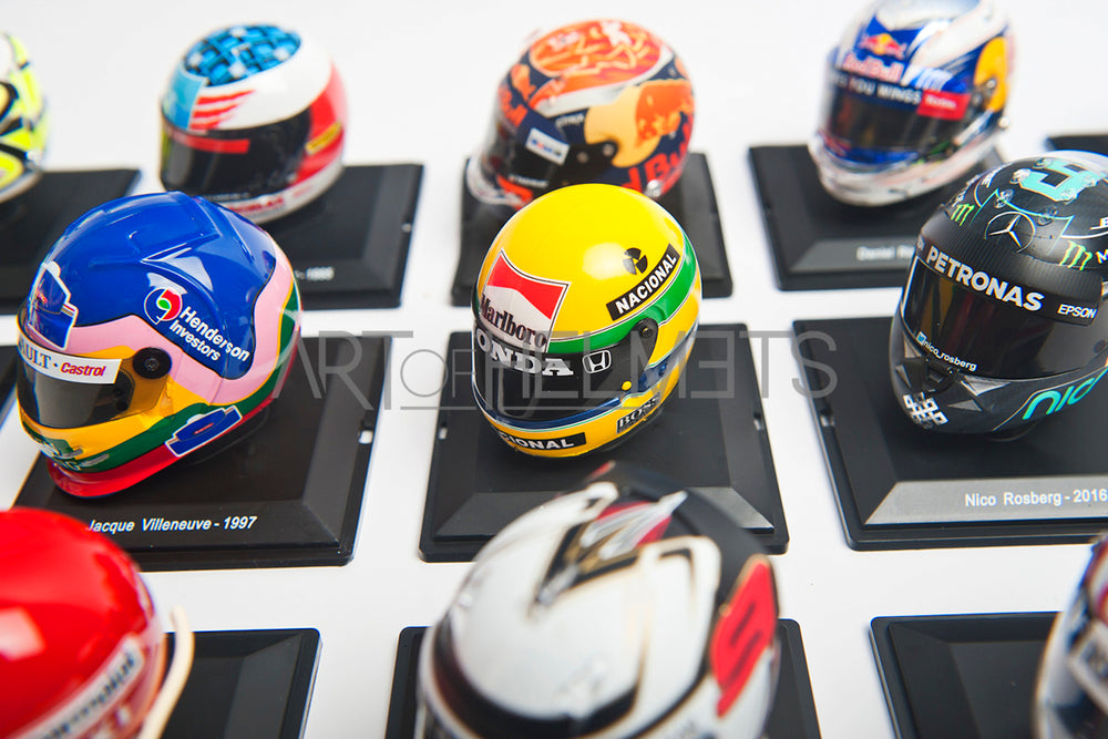 10 (Zehn) Mini 1:5 Maßstab Replikat Helm