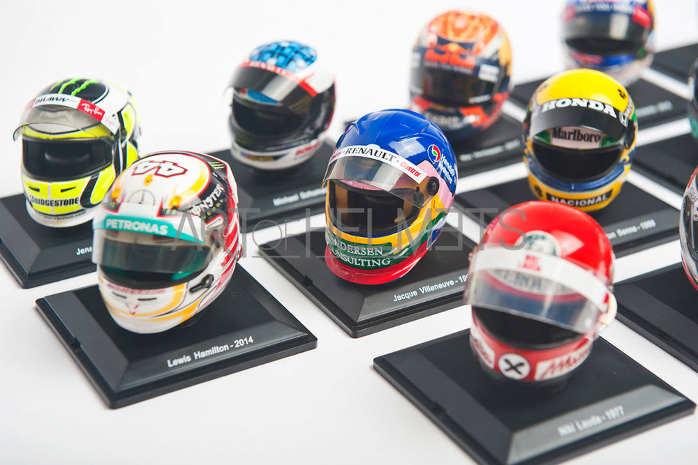 10 (Zehn) Mini 1:5 Maßstab Replikat Helm